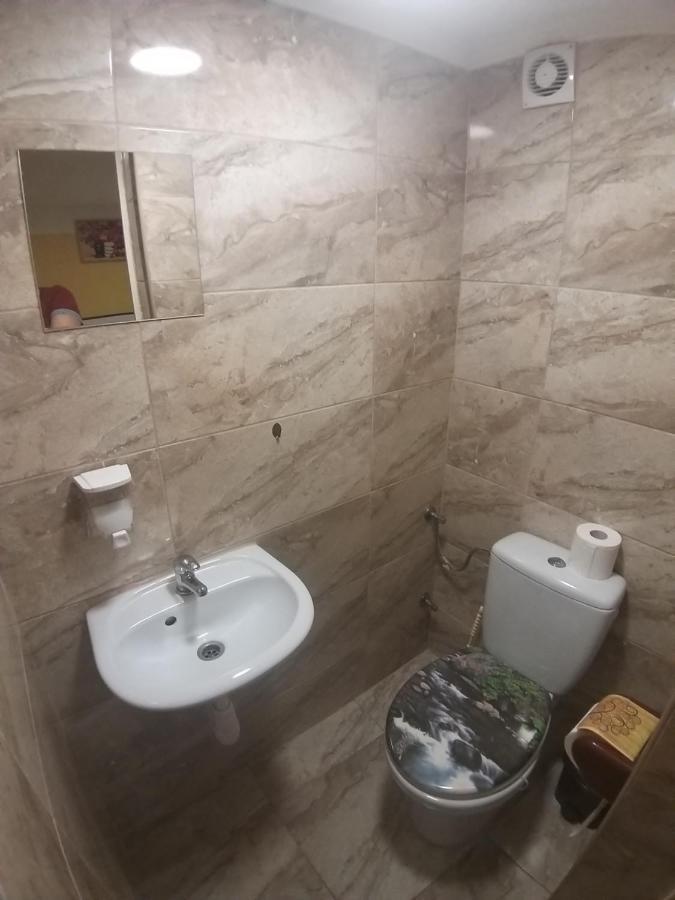 Deniz Guesthouse Budapest Exteriör bild