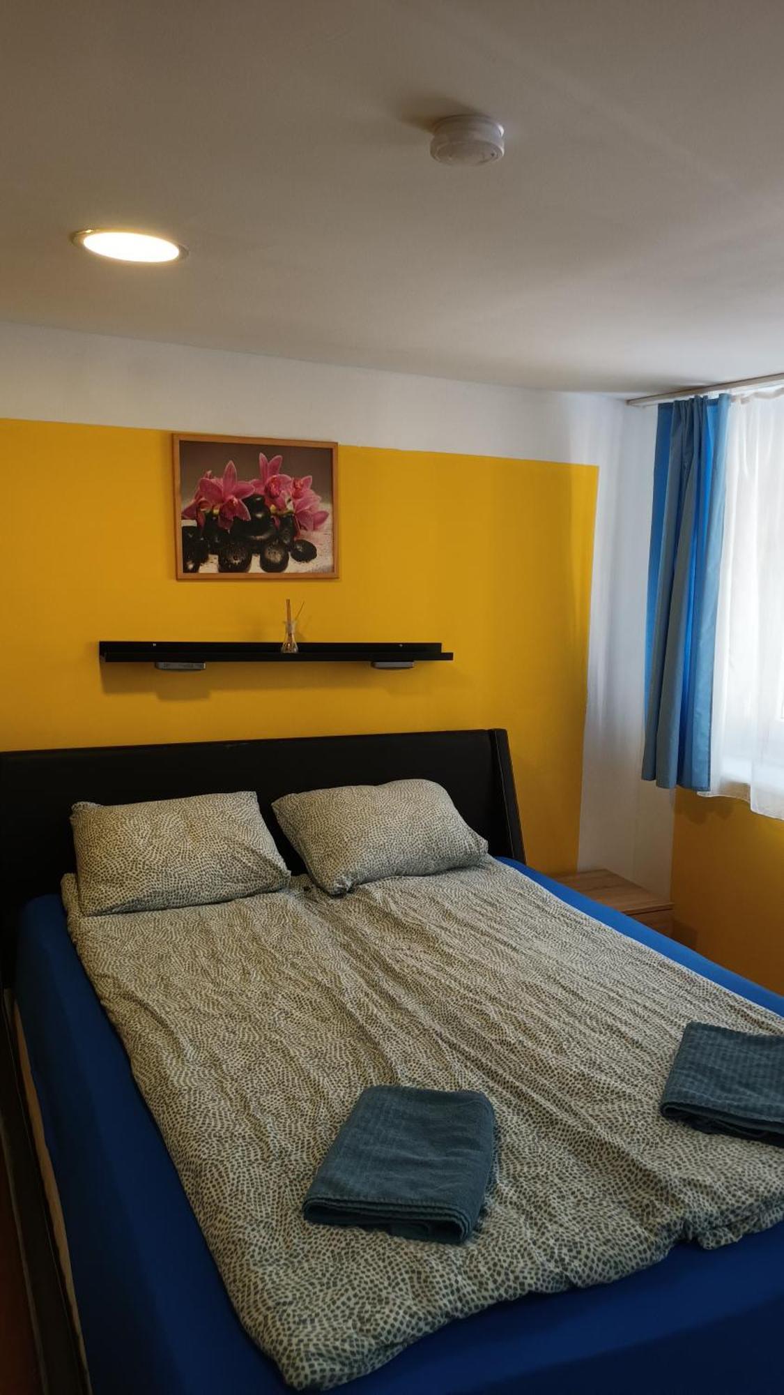 Deniz Guesthouse Budapest Exteriör bild
