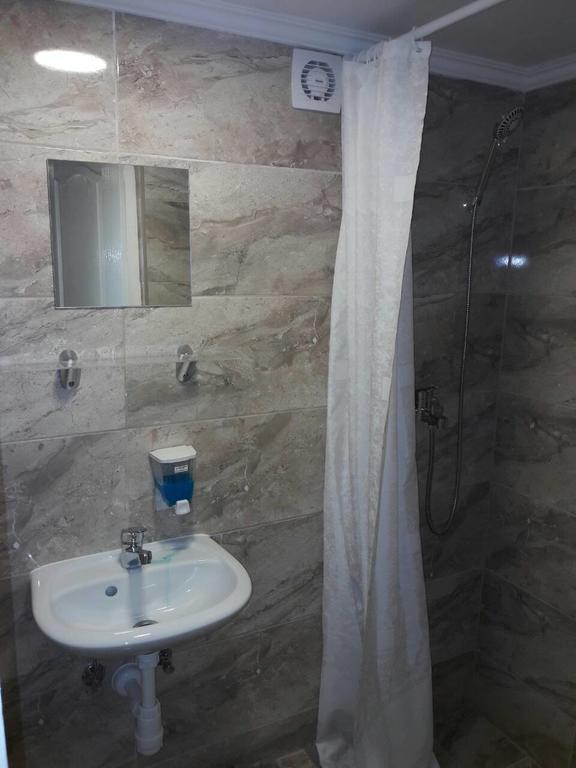 Deniz Guesthouse Budapest Exteriör bild